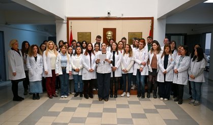 Bornova'da BELGEM Öğretmenlerinden Şiddete İsyan