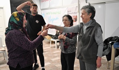 Bornova'da Yaratıcı Drama ile Hayata Yeniden Katılım