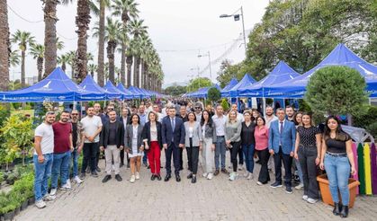 3. İzmir Balkon ve Bahçe Bitkileri Festivali Başladı