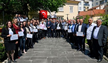 Bornova Muhtarlar Akademisi'nde Mezuniyet Heyecanı