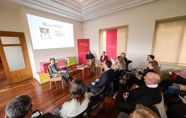 Şato'da Kamusal Alanlar Masaya Yatırıldı: "Kent Konuşur Mu?"