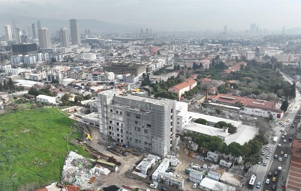 Eşrefpaşa Hastanesi'nin Yeni Binasında Sona Doğru