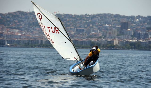 Cumhuriyet'in 100'üncü Yılında İzmir Körfezi Şenlenecek