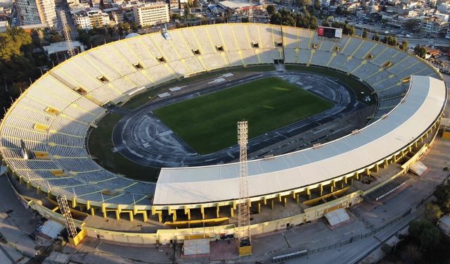 İzmir'e EURO 2032 Ev Sahipliğinde Yer Yok