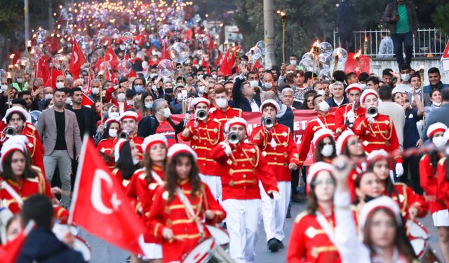 Sandal'dan 100'üncü Yıl Kortejine Davet