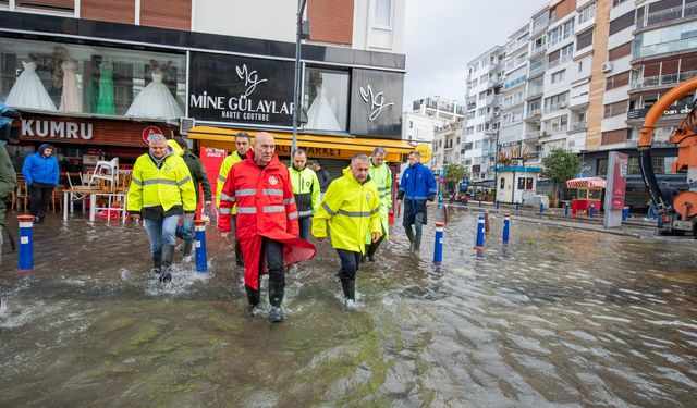 Soyer Deniz Kabarmasının Tsunami Etkisi Yarattığı Kordon'da