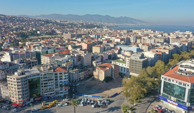 Konak'ta Yeni Hizmet Binası İhalesinde İmzalar Atıldı