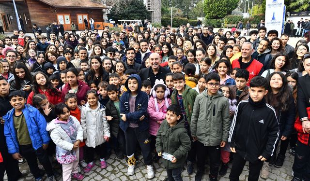 Soyer 'Mahallede Dayanışma Var' Gençleriyle Buluştu