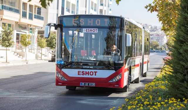 İzmir'de Toplu Ulaşıma Bayram Düzenlemesi