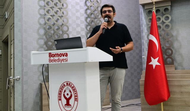 Bornova'da Muhtarlara Kent Konseyi Semineri