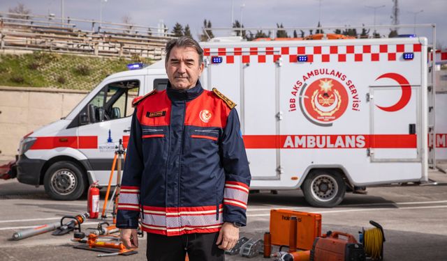 İzmir'de İtfaiye Dairesi Başkanı Görevinden Ayrıldı