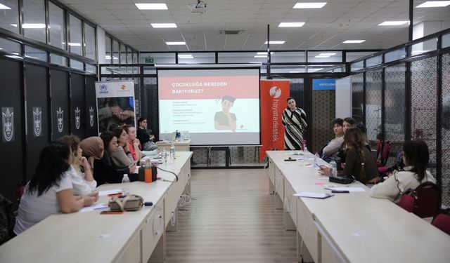 Konak'ta 'Çocuk Koruma ve Güvenliği' Eğitimi Verildi