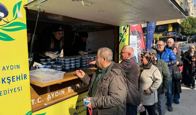 Başkan Çerçioğlu'ndan Regaip Kandili Hayrı