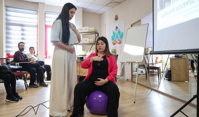 Buca'da Ebeveyn Adaylarına Özel Eğitim Kampı