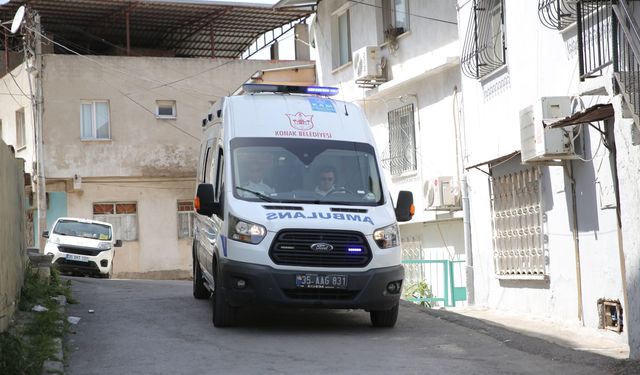 Konak'ın Hasta Nakil Araçları En Zor Anında Vatandaşın Yanında