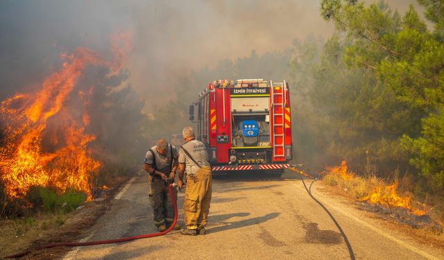 İzmir'de Yangınlar İçin Acil Eylem Planı Hazırlandı
