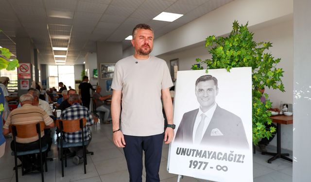 Buca'da Merhum Ferdi Zeyrek Anısına Hayır