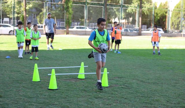Çerçioğlu'nun Destekleriyle Aydınlı Çocuklar Sporla Gelişiyor
