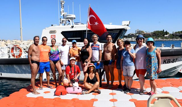 Denizcilik ve Kabotaj Bayramı İçin 38,5 Kilometre Kulaç Attılar