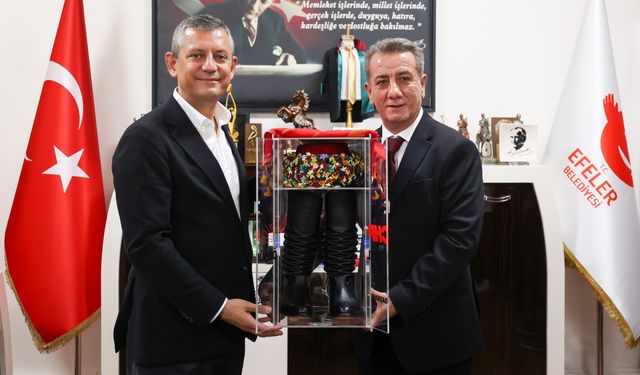 CHP Lideri Özel'den Başkan Yetişkin'e Ziyaret
