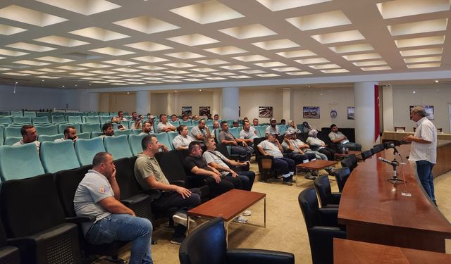 Efes Selçuk Belediyesi'nden Personeline İş Sağlığı ve Güvenliği Eğitimi
