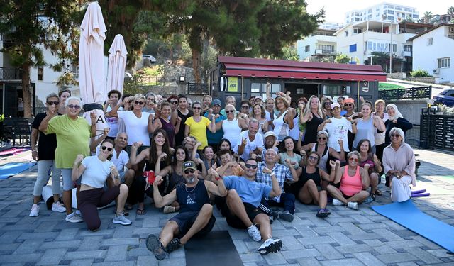 Kuşadası'nda Ücretsiz Pilates Dersleri Başladı