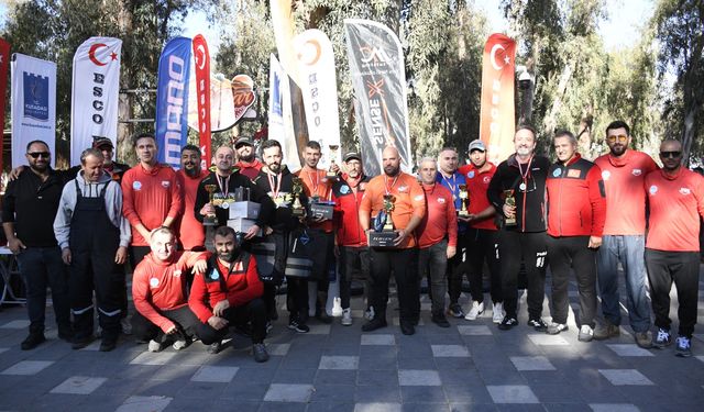 Kuşadası'nda Oltalar Yarıştı