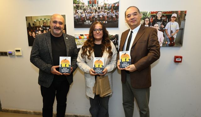 Selçuk'ta Öğretmenlere 24 Kasım Hediyesi: "Beyaz Zambaklar Ülkesinde"