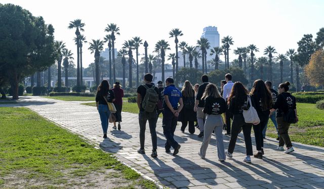 İzmir'de "Kent Denetçileri" Dönemi Başladı