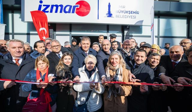İZMAR 2025 Hedefine Menemen ve Tire Mağazalarıyla Ulaştı