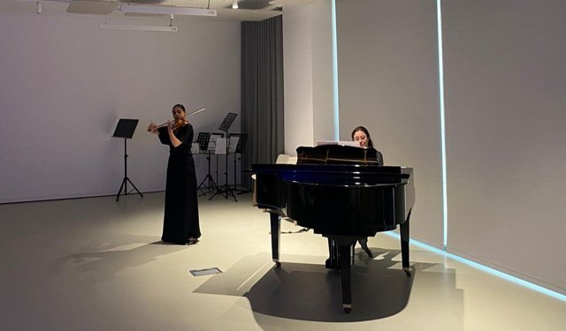 Arkas Sanat Alaçatı'da Pazar Melodileri Başladı