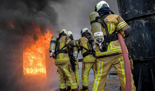 İzmir İtfaiyesi'ne 100 Kişilik Yeni İstihdam