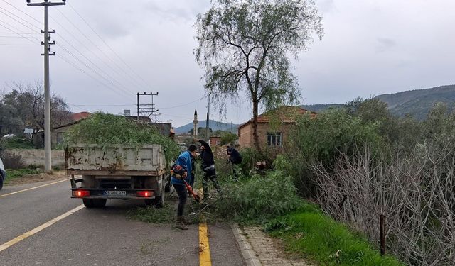 Efeler Belediyesi Kuvvetli Fırtına ve Sağanağa Karşı Sahada