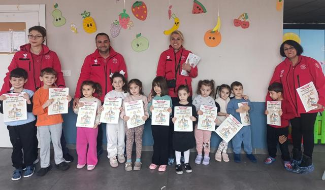 Efeler'den Miniklere Afet Bilinci Eğitimi