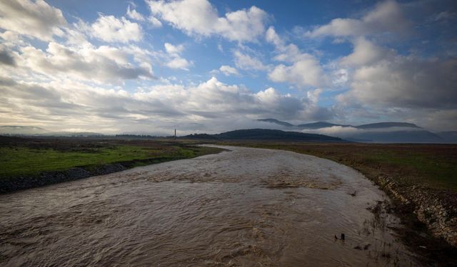 İzmir'de Planlı ve Dönüşümlü Su Kesintileri Sona Erdi!