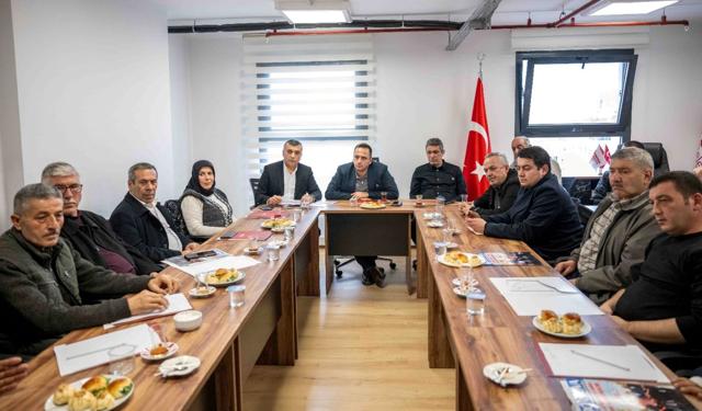 Başkan Eşki Muhtarlarla Buluştu: "Bornova'yı Birlikte Yönetiyoruz"