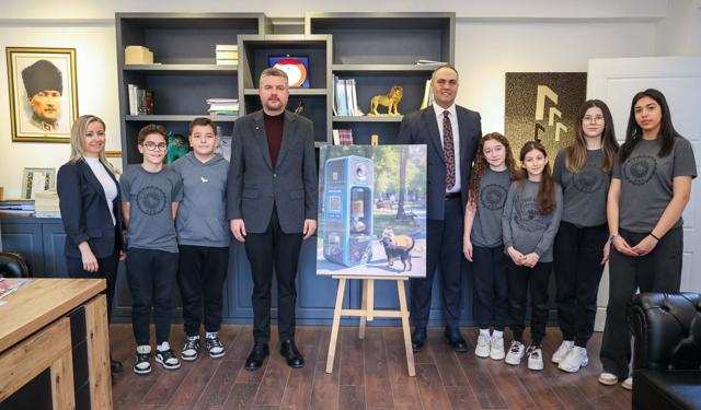 Buca'da Pet Şişe Mamaya Dönüşecek