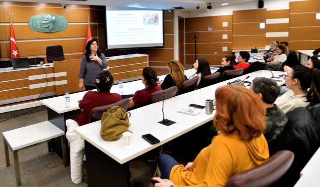 Bornova Belediyesi Personeline Toplumsal Cinsiyet Eşitliği Eğitimi