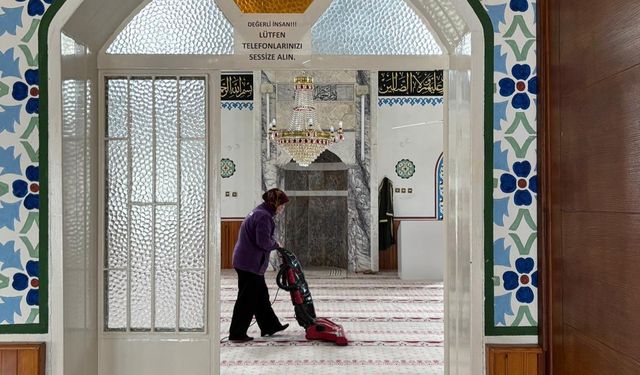 Germencik Belediyesi'nden Camilerde Temizlik ve Bakım Seferberliği