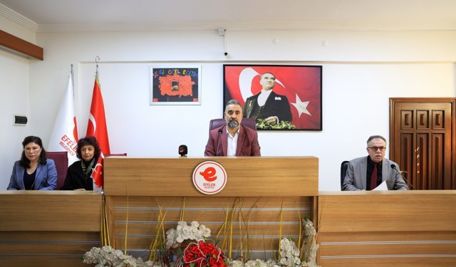 Efeler'de Kurumlar Arası Güç Birliği: Hizmet Odaklı Tahsisler Meclisten Geçti