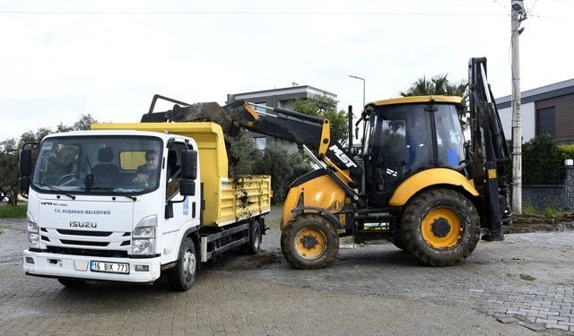 Kuşadası'nın Her Mahallesinde Kesintisiz Hizmet Var