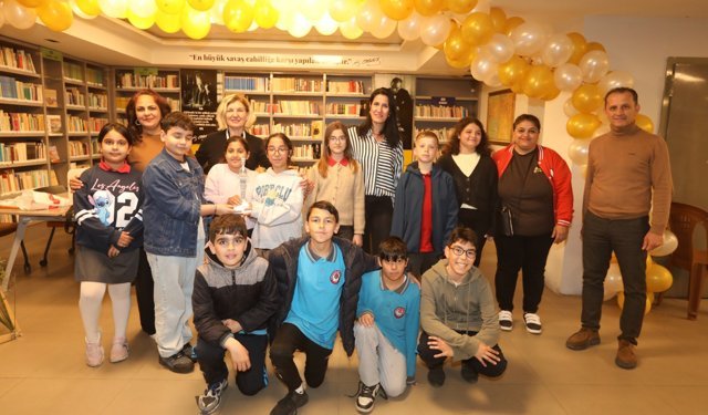 Kütüphane Haftası'nda Müzik, Resim ve Yaratıcı Drama Bir Arada