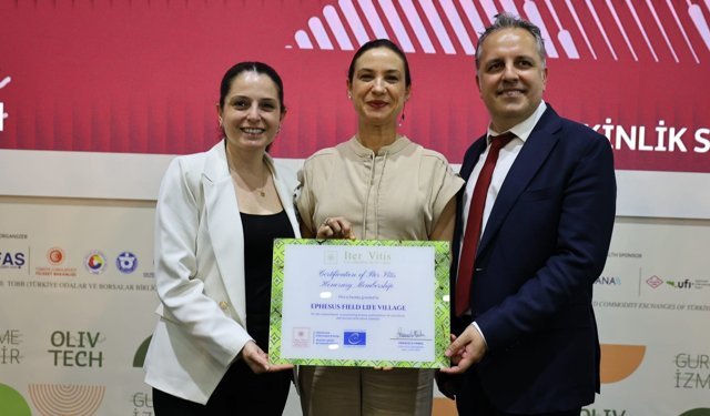 Efes Tarlası Yaşam Köyü Iter Vitis Rotasında
