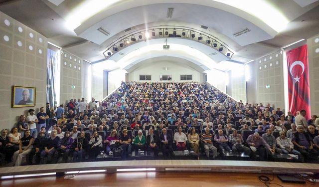 Karabağlar'da 4. Etap İmar Planı Mesaisi