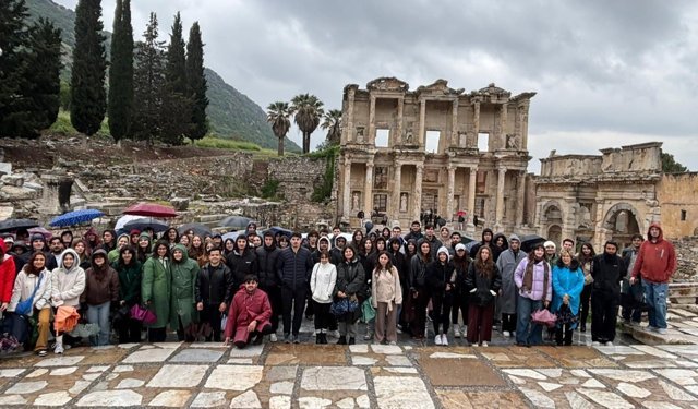 Geleceğin Şehir Plancıları Efes Selçuk'u Gezdi