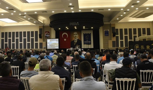 Kuşadası Belediyesi Temizlik İşleri Müdürlüğü Yaz Sezonuna Hazırlanıyor
