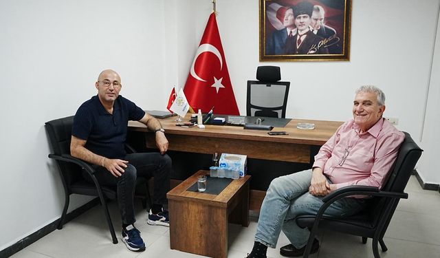 Başkan Zencirci'den Örnek Uygulama: Her Çarşamba Başkanlık Makamı Ortaklar'da