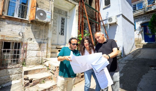 Konak'ta Asırlık Binalar Hizmet Alanlarına Dönüşecek