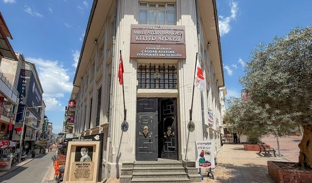 Efeler'de "Zaferden Kurtuluşa" Sergisi Tarihe Işık Tutacak