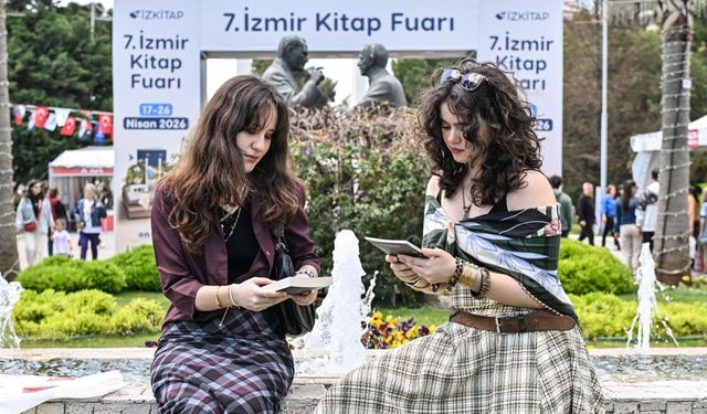 İZKİTAP Sonbaharda Kültürpark'ta